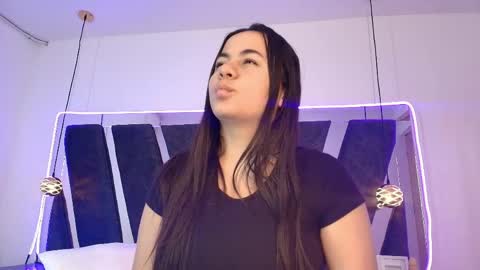  Scarlett  online show from April 17, 2026, 2:20 pm