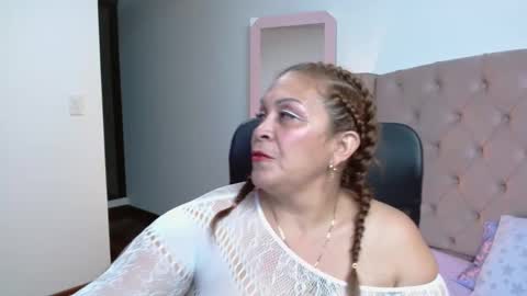 Snapshot of scarlettbooty chatting on March 9, 2025, 3:43 am scarlettbooty online show from March 9, 2025, 3:43 am