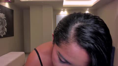 Scarlett online show from November 25, 2025, 10:26 am