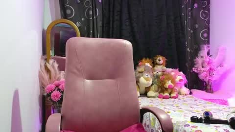 Scarlette online show from December 25, 2024, 11:53 pm