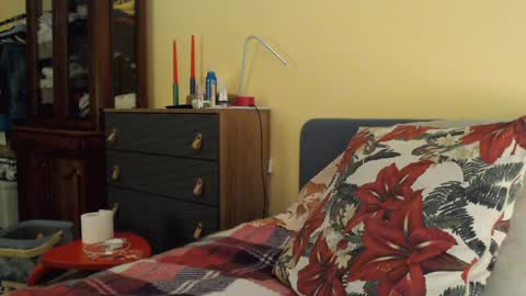 Scarlett online show from December 12, 2024, 3:16 pm