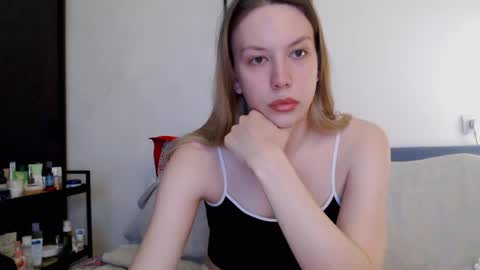 Scarlett online show from April 23, 2026, 3:58 pm