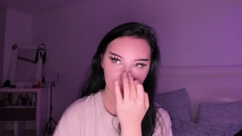 scarlettjakobs online show from May 14, 2026, 3:02 am