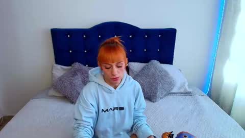 Snapshot of scarlettmilf_cg chatting on October 16, 2025, 1:45 pm Scarlett online show from October 16, 2025, 1:45 pm