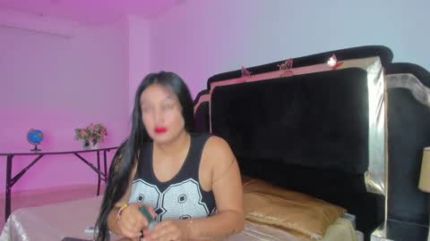 Snapshot of scarlettross_ chatting on December 18, 2024, 11:56 am Scarlett Ross  online show from December 18, 2024, 11:56 am