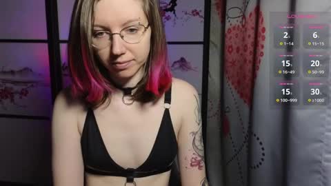 Scarlett online show from March 6, 2025, 7:32 pm