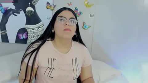 Snapshot of scarlettwhitmore chatting on October 7, 2025, 3:14 am Scarlett Whitmore online show from October 7, 2025, 3:14 am