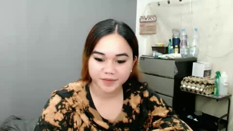 Snapshot of scarletvamp chatting on May 23, 2026, 7:02 am scarletvamp online show from May 23, 2026, 7:02 am