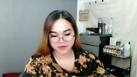 Snapshot of scarletvamp chatting on May 24, 2026, 1:10 am scarletvamp online show from May 24, 2026, 1:10 am
