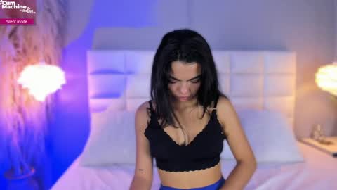 Scarrlethx online show from May 22, 2026, 7:19 pm