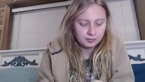 ScarTit Bernhard online show from February 2, 2026, 11:47 pm