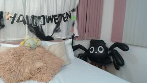 SCARLET online show from October 28, 2025, 5:33 am