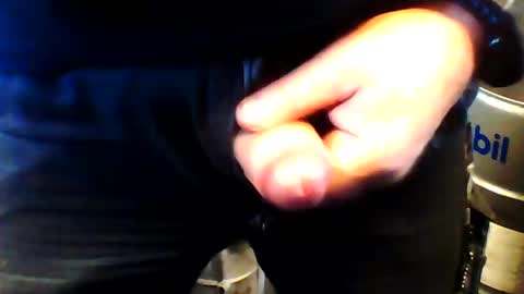 Snapshot of schmaichi chatting on December 17, 2024, 8:56 am schmaichi online show from December 17, 2024, 8:56 am