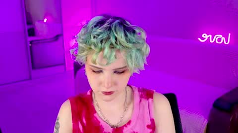 Snapshot of school_love chatting on February 3, 2025, 4:10 pm Rina online show from February 3, 2025, 4:10 pm