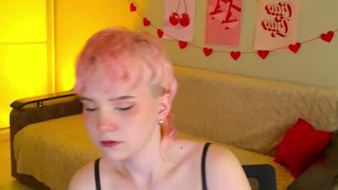 Snapshot of school_love chatting on September 26, 2025, 12:42 pm Rina online show from September 26, 2025, 12:42 pm