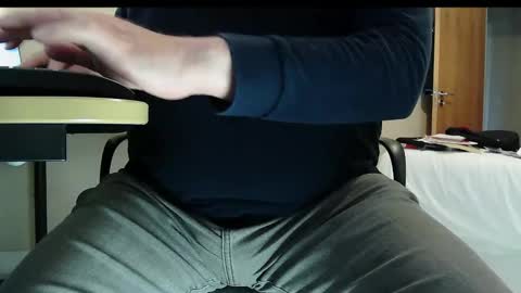 Mick online show from October 29, 2025, 4:42 pm