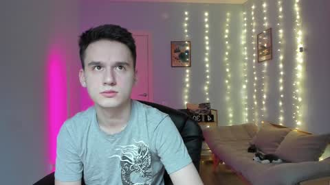 Thomas brunette and Alex blond online show from January 10, 2025, 6:20 am