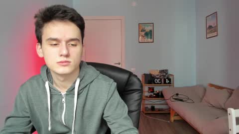 Thomas brunette and Alex blond online show from February 3, 2025, 9:19 am