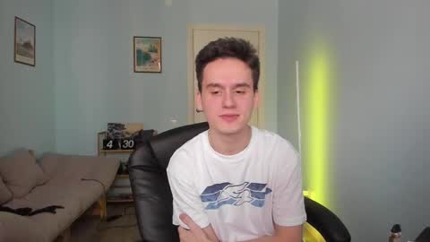 Thomas brunette and Alex blond online show from March 2, 2025, 10:14 am