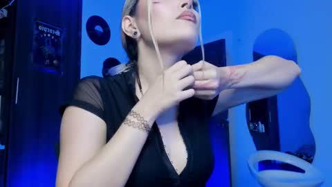 Goddess online show from March 25, 2026, 3:12 am