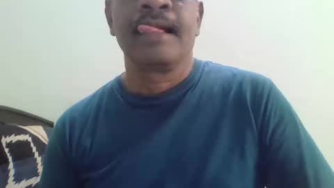 Snapshot of scorpion71007 chatting on October 14, 2025, 4:46 am Scorpio online show from October 14, 2025, 4:46 am