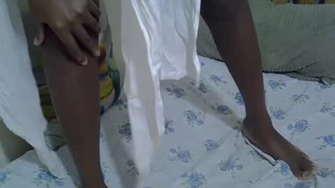 Snapshot of scorviaamanda254 chatting on December 14, 2024, 12:44 pm Its Lilly online show from December 14, 2024, 12:44 pm