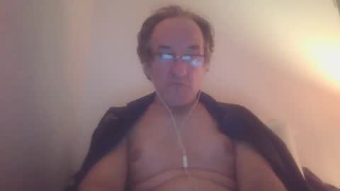 scotchwhieskie online show from December 16, 2024, 11:50 pm