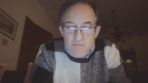 scotchwhieskie online show from December 25, 2024, 11:42 pm