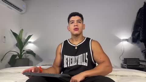 Andrew Flintt online show from November 21, 2025, 12:15 pm