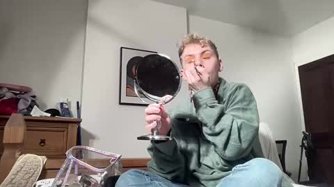 Snapshot of scottish_twink01 chatting on February 8, 2025, 5:29 pm danny online show from February 8, 2025, 5:29 pm