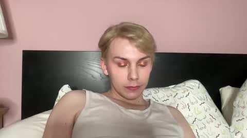 Snapshot of scottish_twink01 chatting on September 27, 2025, 4:34 pm danny online show from September 27, 2025, 4:34 pm