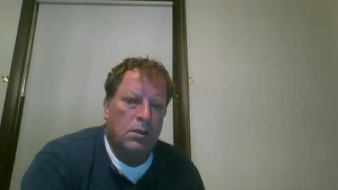 scottpbi52 online show from May 5, 2026, 1:02 am