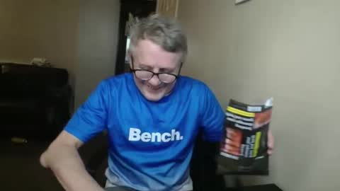 James online show from November 14, 2025, 6:28 pm