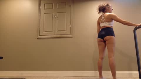 Scout has fun online show from December 17, 2025, 2:34 pm