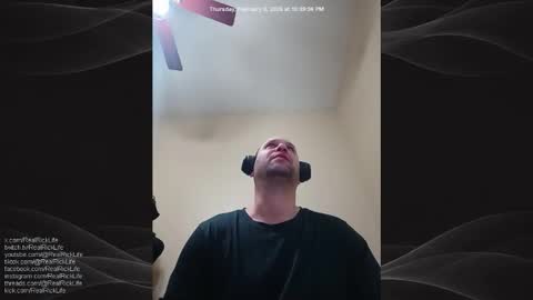 Snapshot of scrubbyluv chatting on February 6, 2026, 4:39 am ScrubbyLuv online show from February 6, 2026, 4:39 am