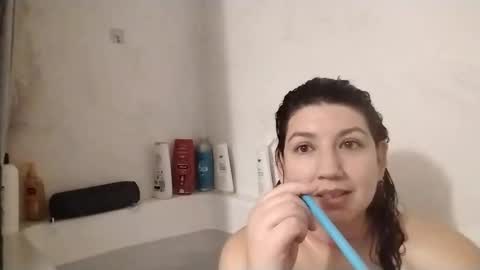 Danni online show from December 25, 2024, 7:56 pm