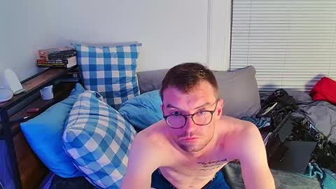 Seamus online show from June 6, 2026, 3:33 am