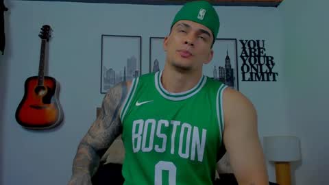 Sean Carrera online show from January 10, 2025, 8:26 pm