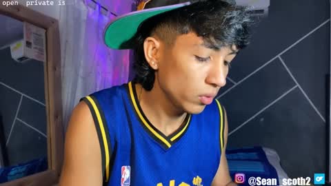 Snapshot of sean_scoth2 chatting on December 18, 2024, 1:37 am Sean Scoth online show from December 18, 2024, 1:37 am