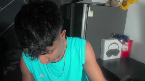 Snapshot of sean_scoth2 chatting on January 21, 2025, 6:55 pm Sean Scoth online show from January 21, 2025, 6:55 pm