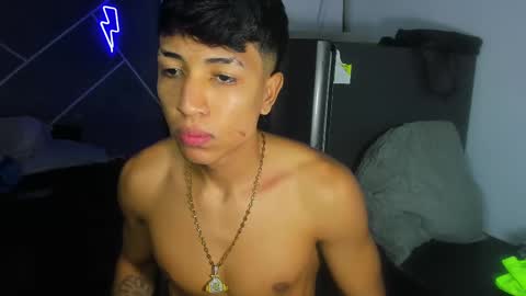 Snapshot of sean_scoth2 chatting on February 28, 2025, 8:20 am Sean Scoth online show from February 28, 2025, 8:20 am