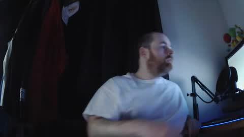 seanv26 online show from February 18, 2025, 2:05 am