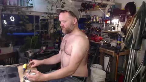 Seattlemanwhore online show from December 18, 2025, 3:51 pm