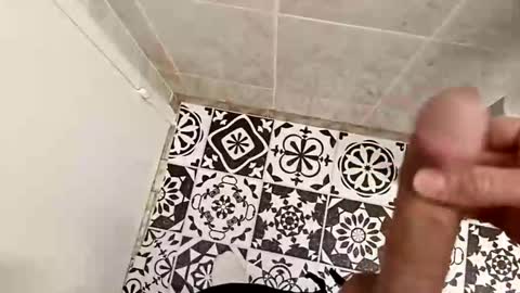 Snapshot of seb97400 chatting on December 22, 2025, 4:26 pm seb97400 online show from December 22, 2025, 4:26 pm