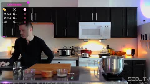 Snapshot of seb_tv chatting on January 4, 2025, 8:48 pm Sebastian online show from January 4, 2025, 8:48 pm