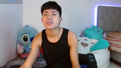 sebas_fire4 online show from March 25, 2026, 12:33 pm
