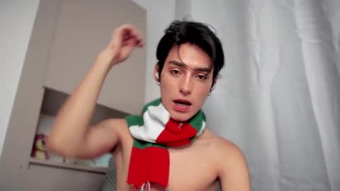 sebastian online show from December 19, 2024, 11:57 pm