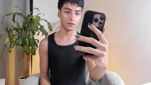 sebastian online show from December 16, 2025, 2:11 pm