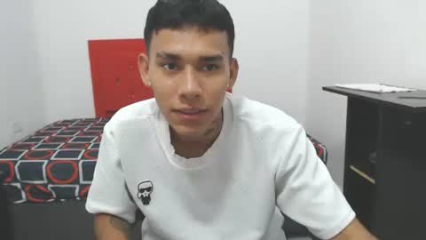 sebasbight online show from September 23, 2025, 8:12 pm