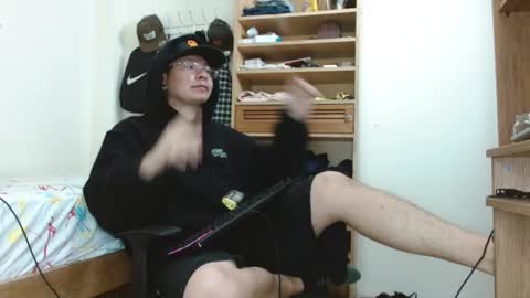 Sebas online show from February 18, 2025, 11:41 pm